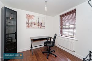 Study/Office- click for photo gallery